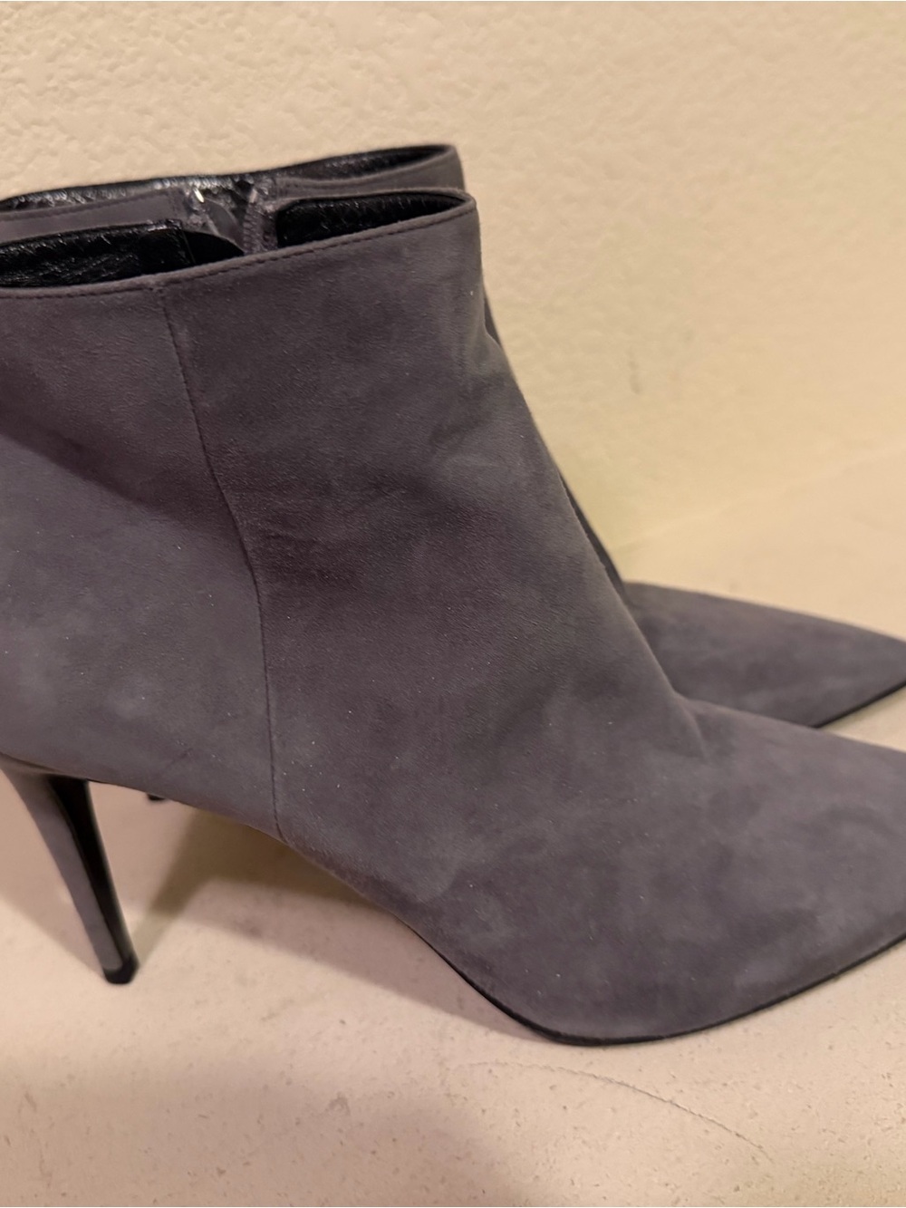 Prada Gray Suede Pointed Toe Ankle Booties.NEVER WORN! - Picture 1 of 3